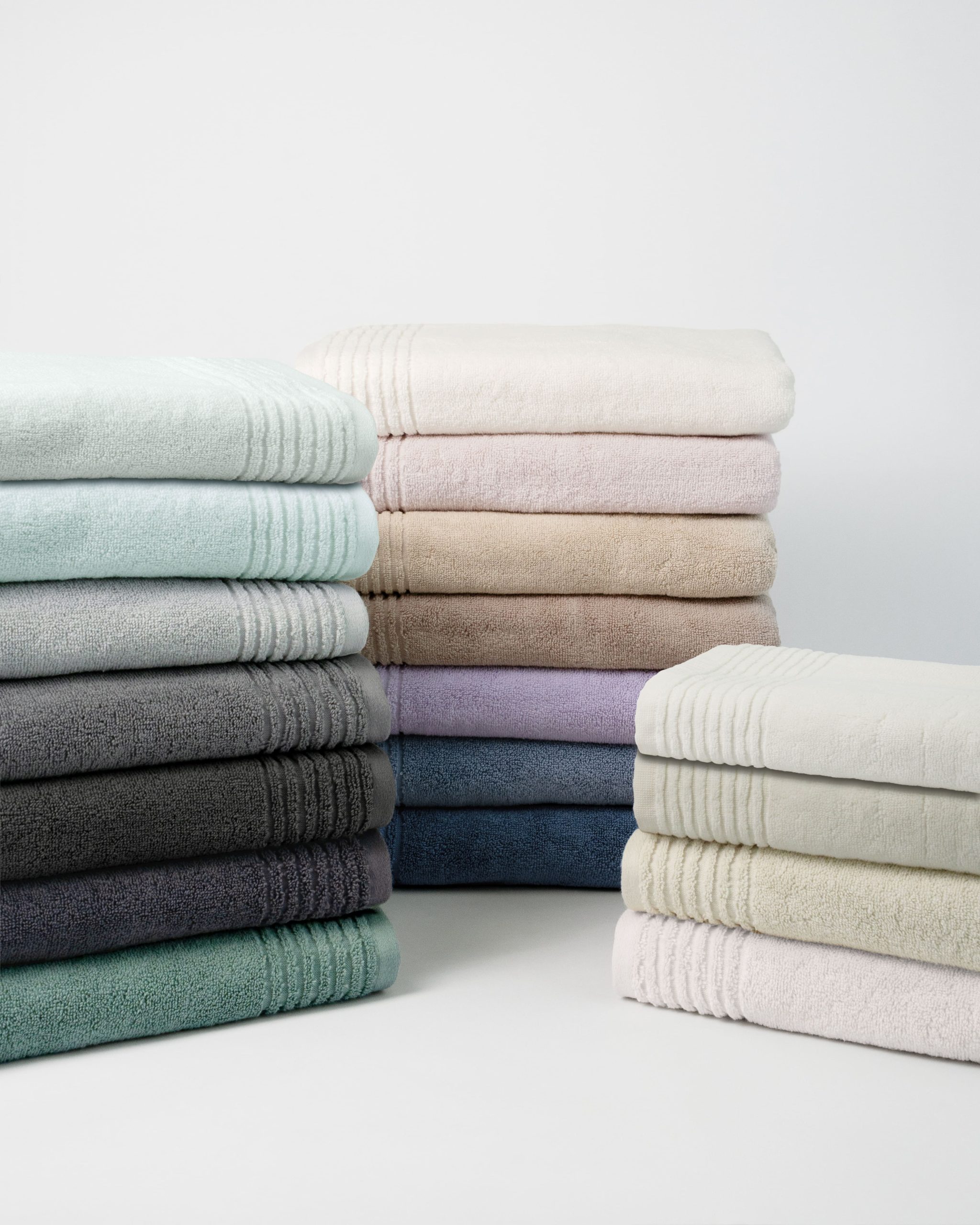 Chloe bath towel group photo