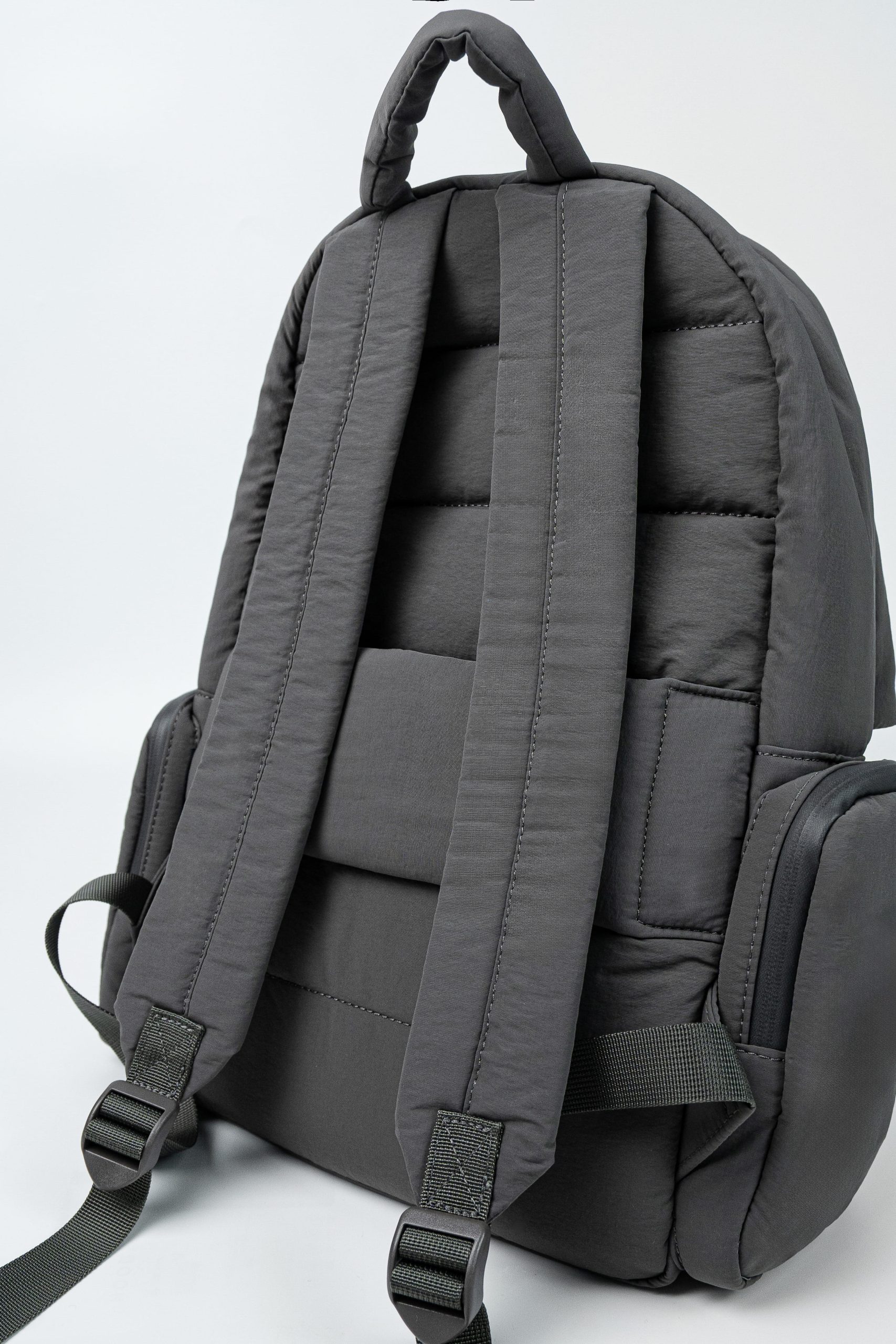 Jett Dark Gull Gray sholder strap